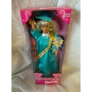 Mattel Graduation Barbie‎ Doll Special Edition Class of 1998